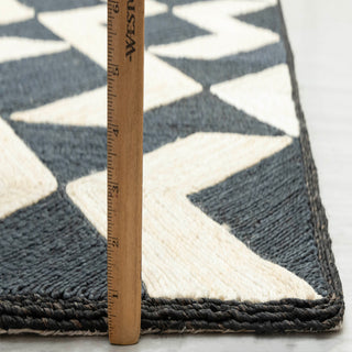 ABACA CARPETS Black & Ivory Interlocking Geometric Pattern Rug